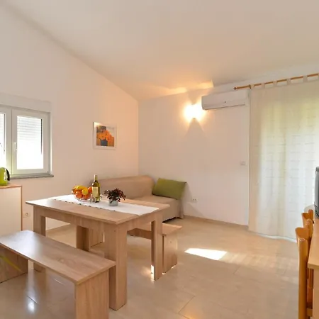 Fuer 6 Personen Ca 65 Qm In Banjole, Istrien Istrische Riviera *