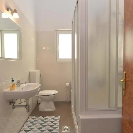 Fuer 6 Personen Ca 65 Qm In Banjole, Istrien Istrische Riviera *